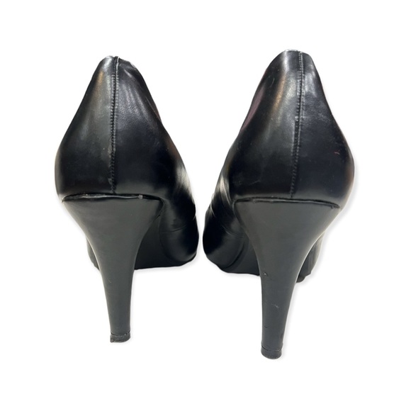 Andrew Geller "Tagalong" classic peep toe pumps - Picture 5 of 5